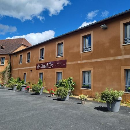 Au Perigord Noir Hotel Hautefort Bagian luar foto