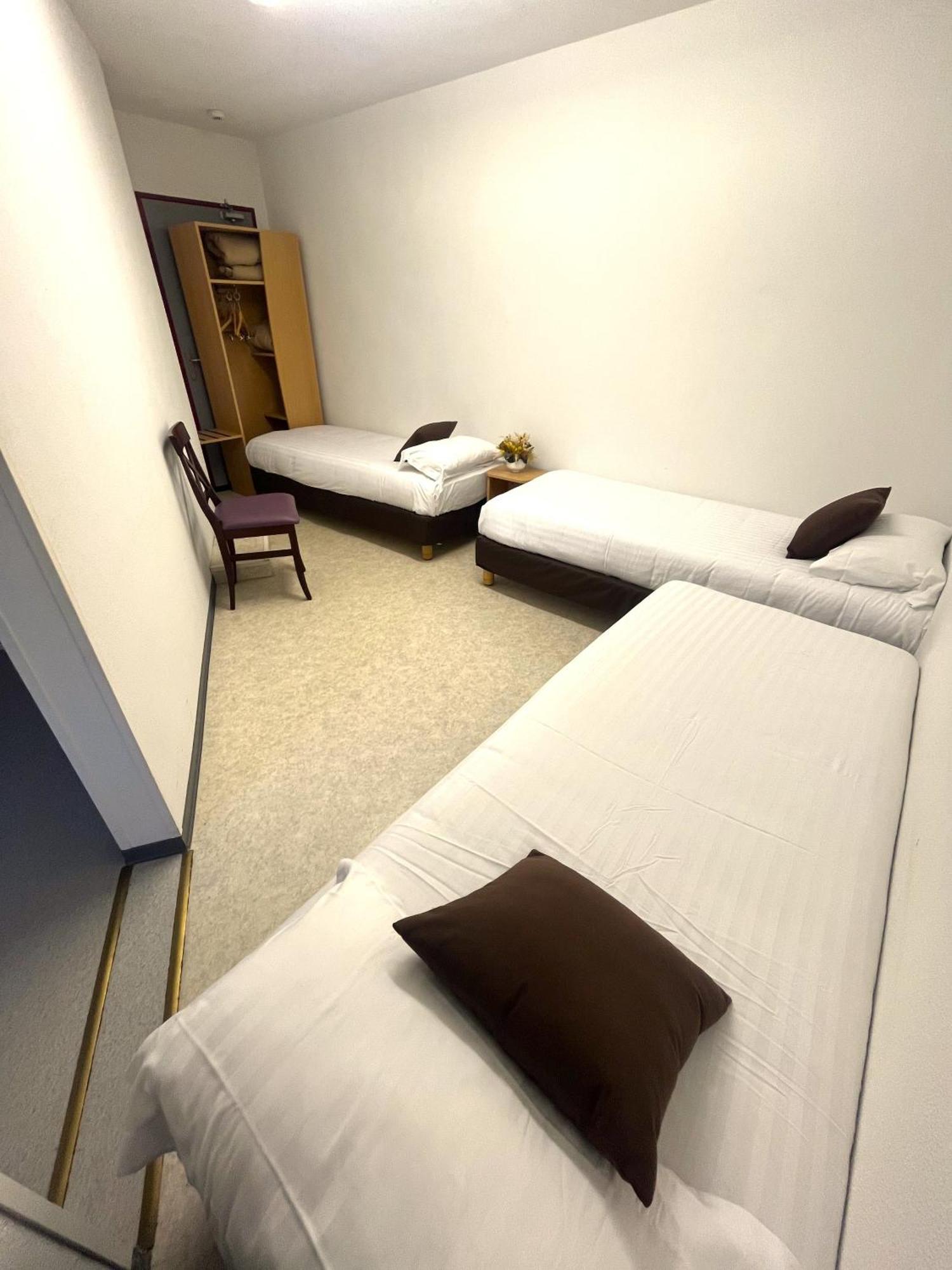 Au Perigord Noir Hotel Hautefort Bagian luar foto